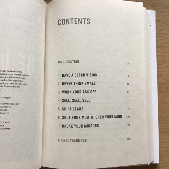 Be Useful: Seven Tools for Life by Arnold Schwarzenegger Hardcover FLAW - Picture 6 of 11